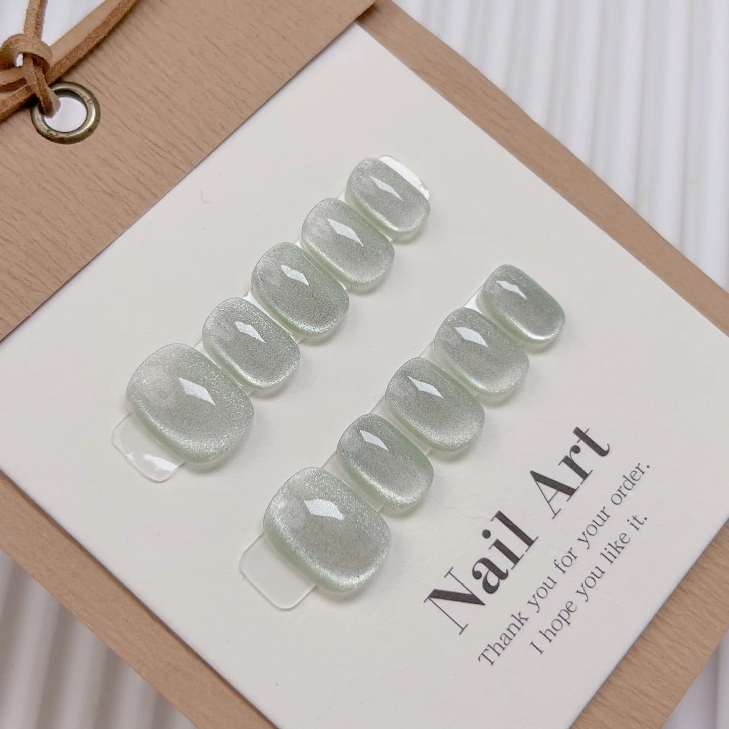 Handmade Cat-eye Press on Nails Short False Nails Full Cover Stick on Nail Tips Artificial Reusable Fake Nails for Women