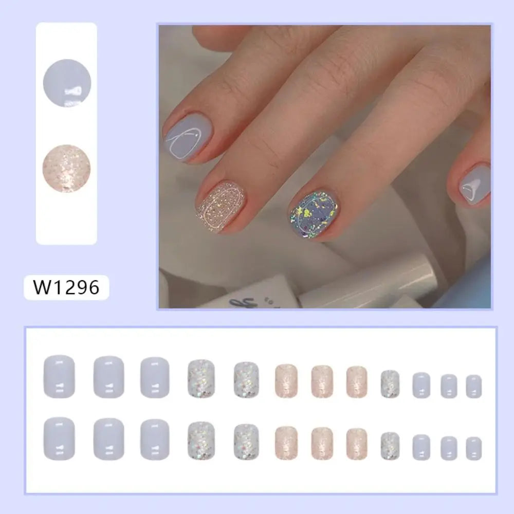 24pcs Short Round False Nails French Blue Sparkling Pearl White Wavy Love Heart Full Cover Detachable Press On Nail Tips