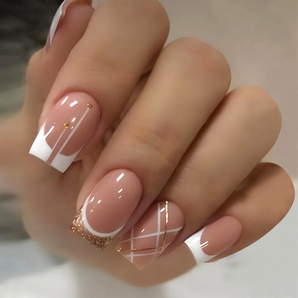 24Pcs Yellow Simple False Nails Short Coffin Art Artificial with French Design Wearable Fake Nails Full Cover Press on Nail Tips